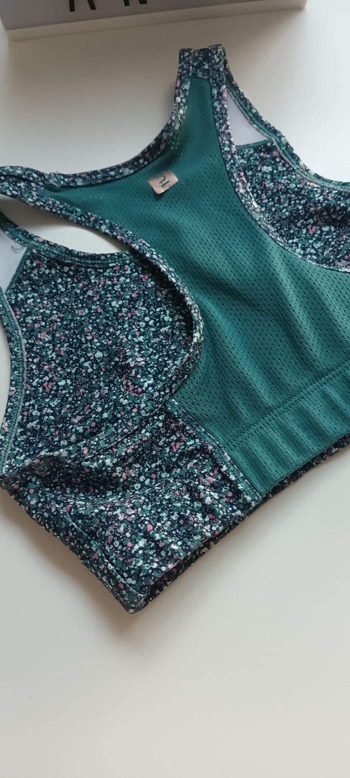 Brassière de sport 10-11 ans - photo numéro 3