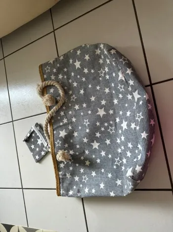 Sac cabas plage neuf jamais servi doublure