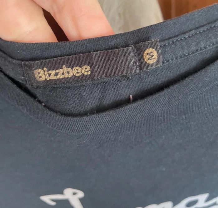Teeshirt M jamais sans mes copines - photo numéro 2