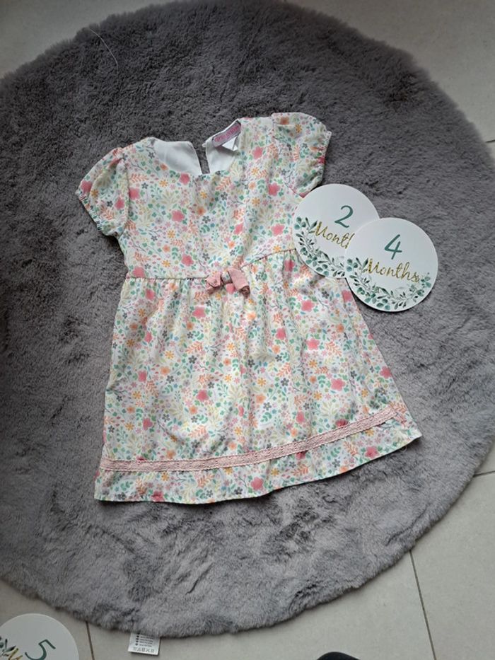 Robe fleurie 24 mois