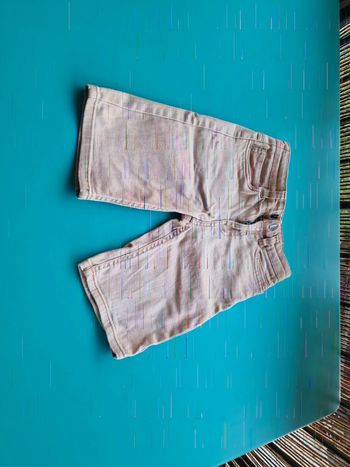 Short en jean beige garçon taille 7 ans