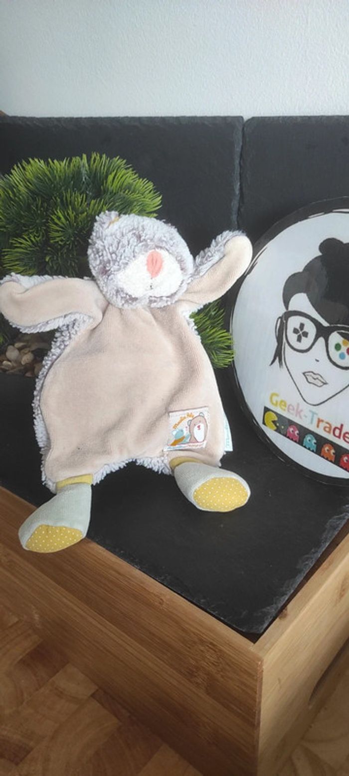 Ours moulin roty doudou Biscotte et Pomponbeige gris bleu jaune rose nez plat