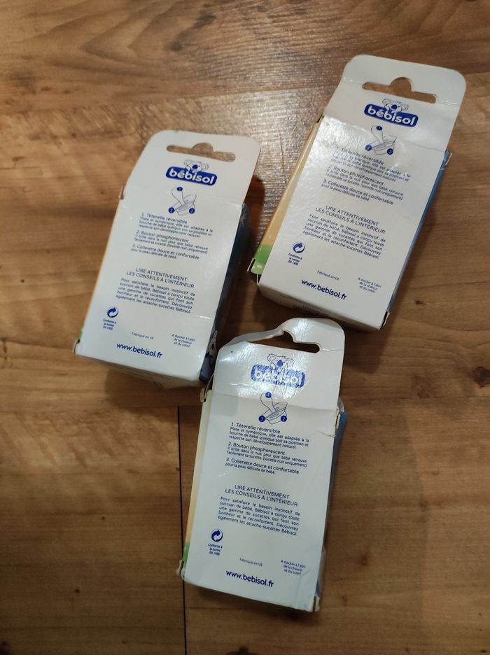 Lot de 3 paquets de tétines marque Bebisol neuf - photo numéro 3