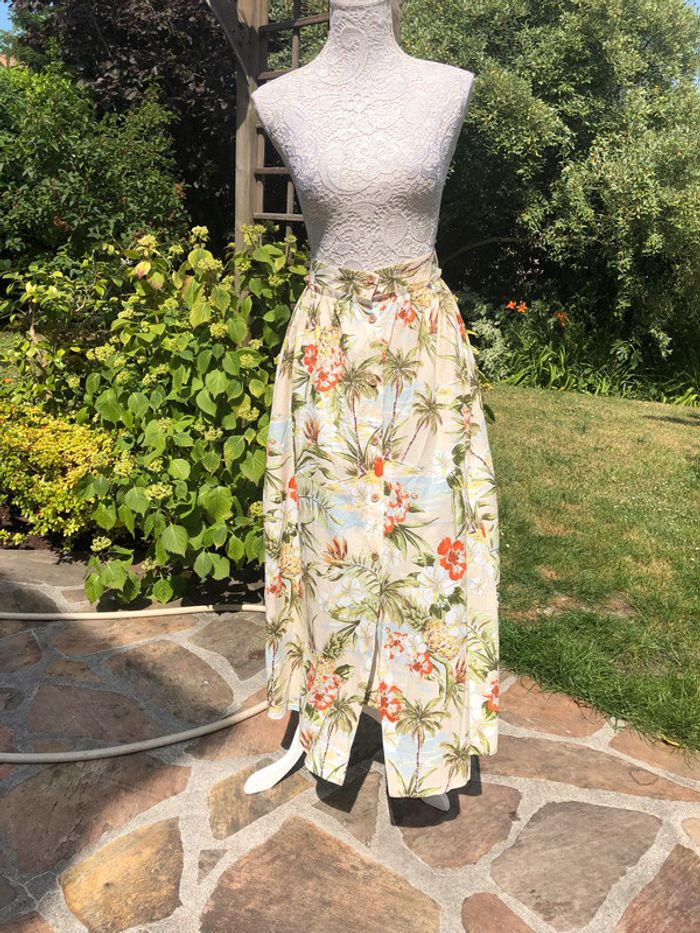 Jupe Zara neuve taille XS - photo numéro 3