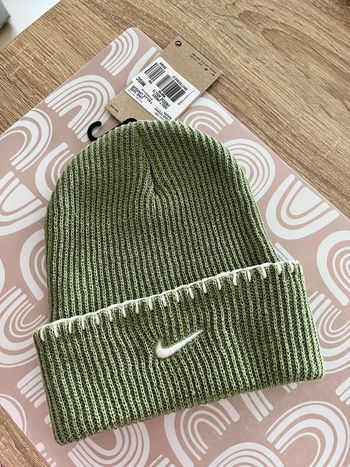 Bonnet Nike crochet