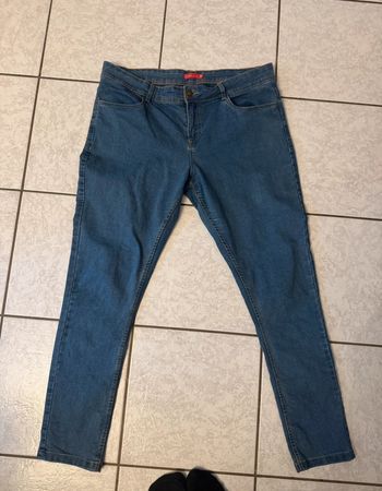 Jean slim bleu petit taille 46