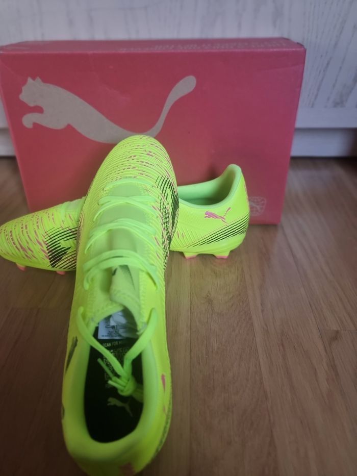 Chaussures de football - photo numéro 2