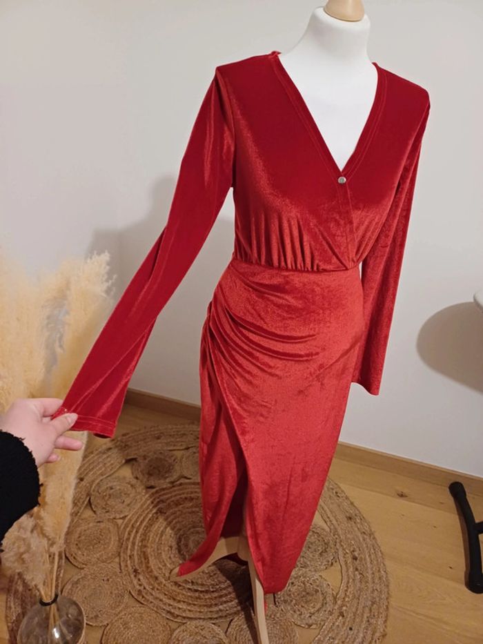 Robe longue rouge en velours SBETRO taille S 36
