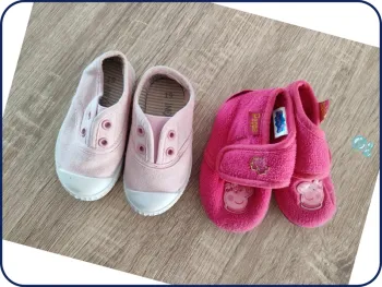 Lot de deux faire de chaussures T19