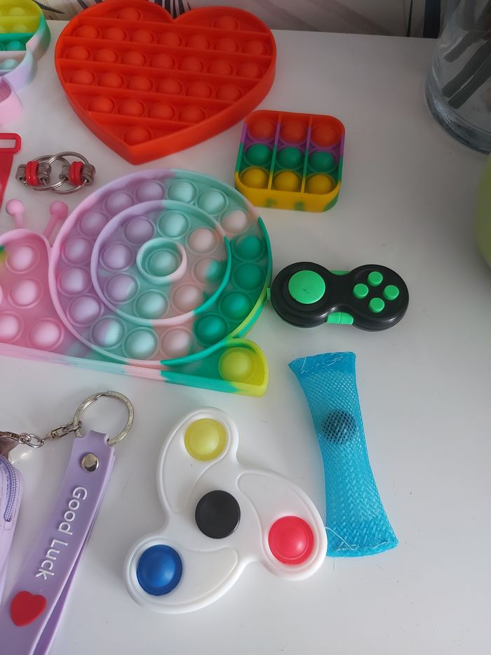 Lot jeux anti stress - photo numéro 4