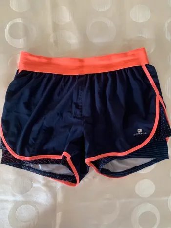 Short bleu/orange