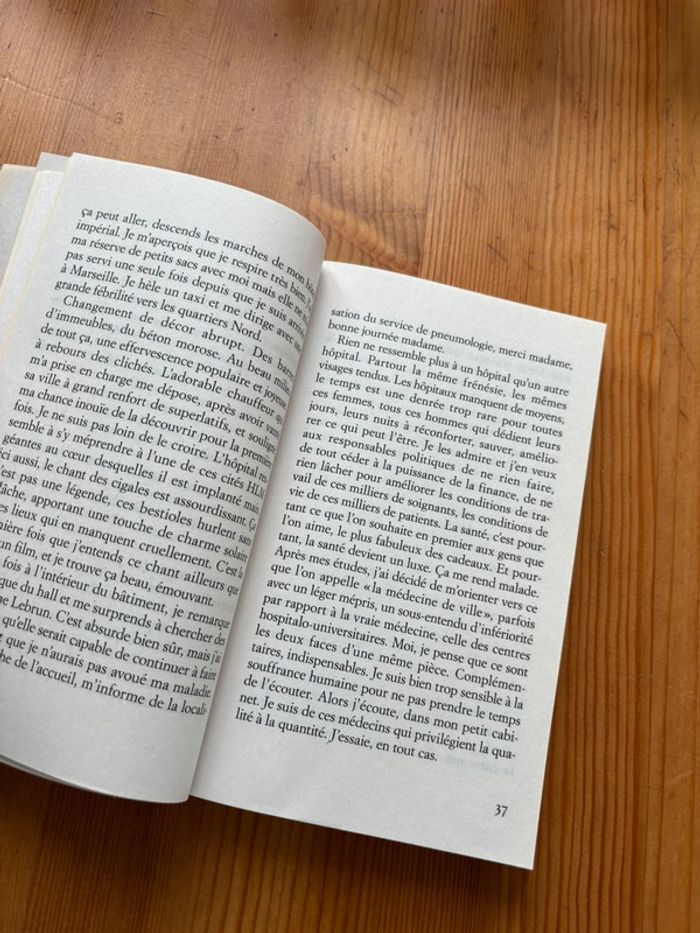 Livre La vie qui m’attendait - photo numéro 4