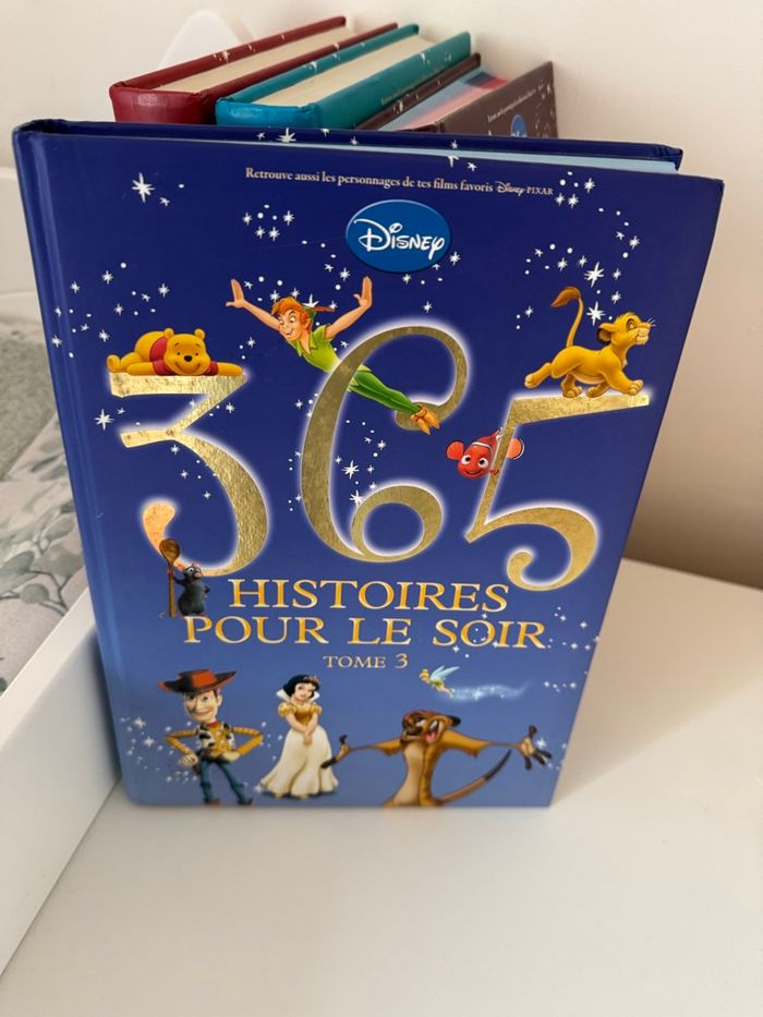 📚 Lot complet Disney – 365 Histoires pour le soir – Tomes 1 à 4 🌙 - photo numéro 4