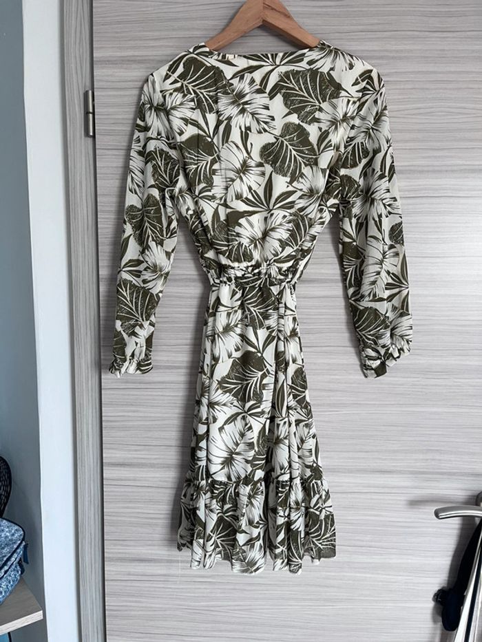 Robe imprimé feuilles, taille M/L – Style tropical chic - photo numéro 4