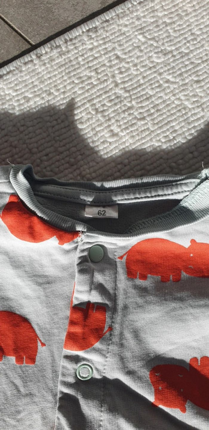 Barboteuse 6 mois - photo numéro 3