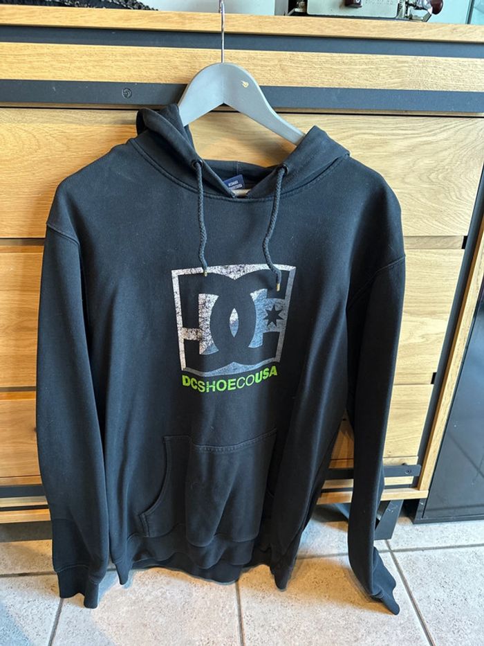 Sweat-shirt DC Shoes à capuche avec poche