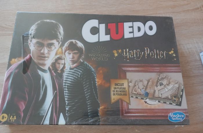 Jeu cluedo harry Potter neuf sous blister