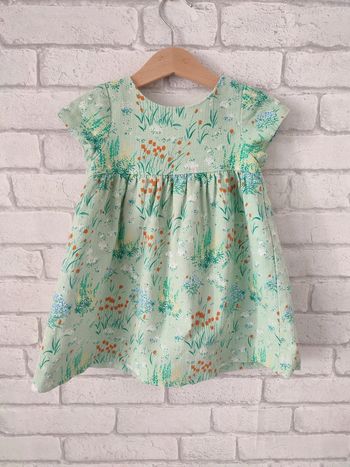 Robe Zara 2/3 ans – Verte avec Fleurs