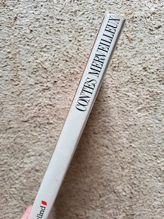 Livre Contes merveilleux – Éditions Gründ – Collection Légendes et Contes - photo numéro 4