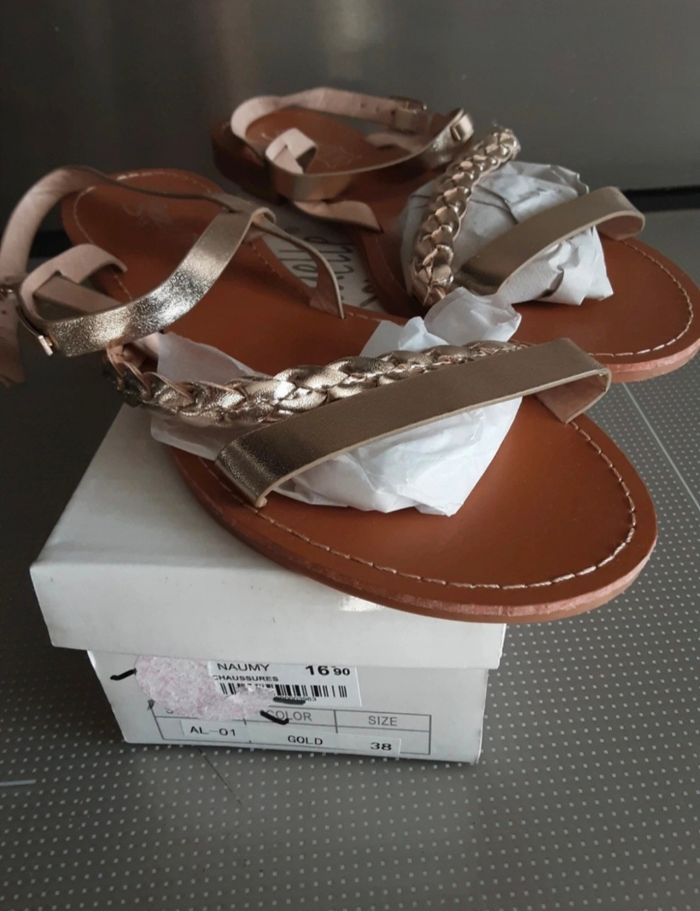 Nu-pieds Suredelle - photo numéro 2