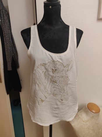 Joli débardeur 40/42