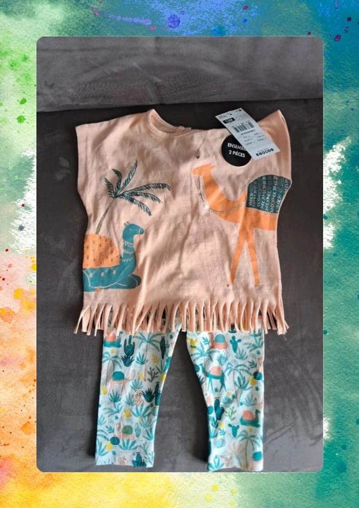 Ensemble 2 pièces 12 mois neuf