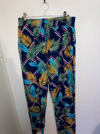 Pantalon fluide motif estival
