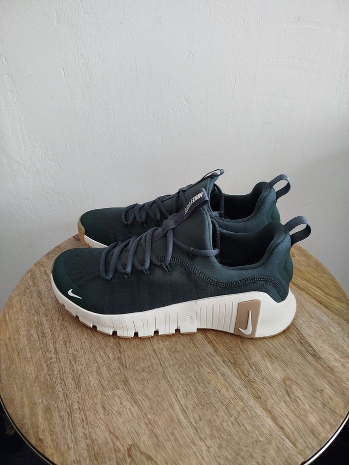 Baskets Nike T 40 - photo numéro 4