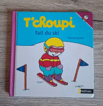 Livre T'choupi fait du ski
