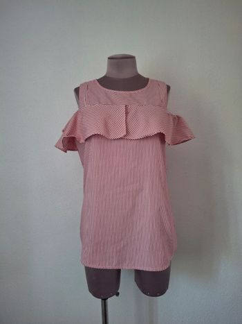 Blouse M manche dénudées