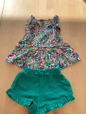 Magnifique ensemble fille TAO 6 mois neuf