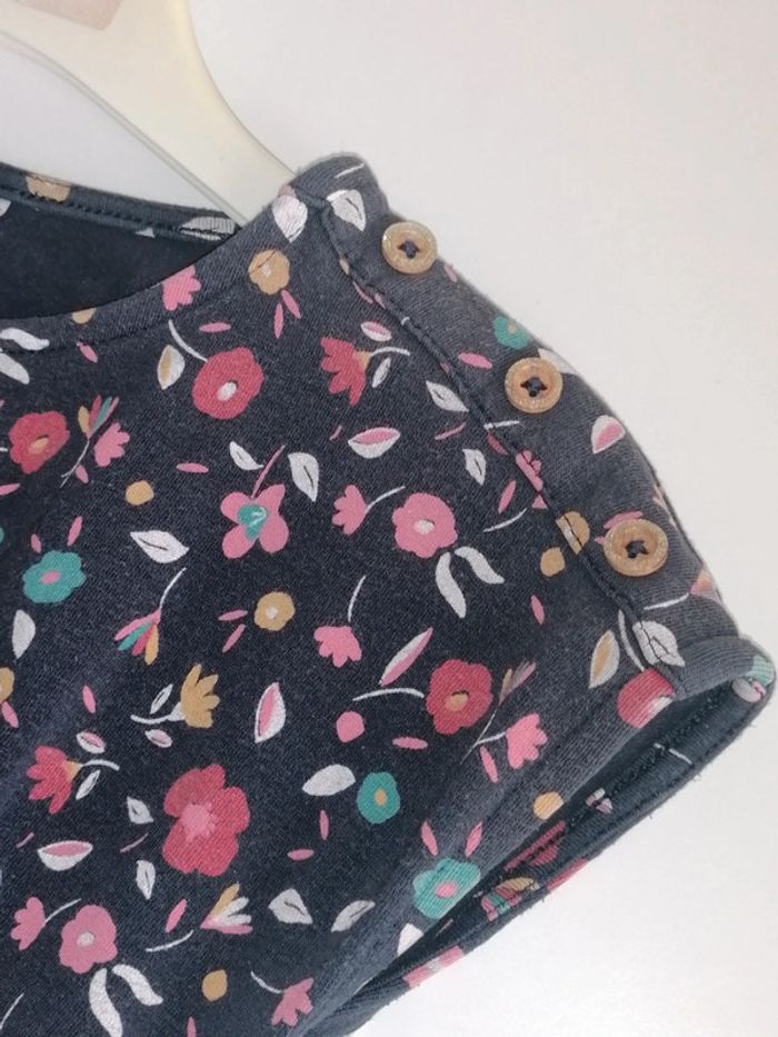 Robe aubergine fleurie Tao 5ans 110cm - photo numéro 3