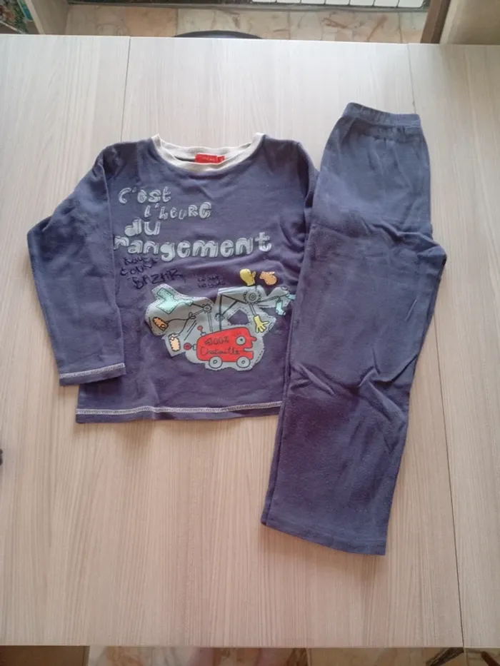Pyjamas 2 pièces - photo numéro 5