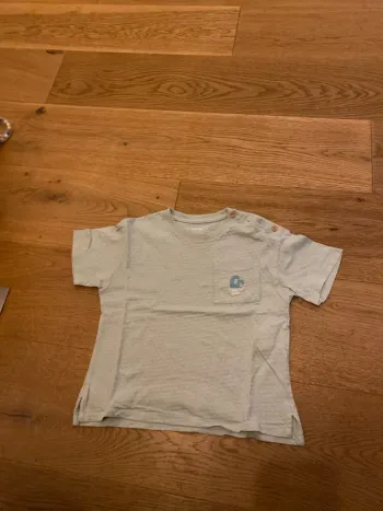 Tee shirt