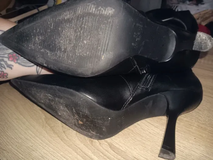 Bottes hautes noires taille 39 à talons aiguilles élégantes - photo numéro 8