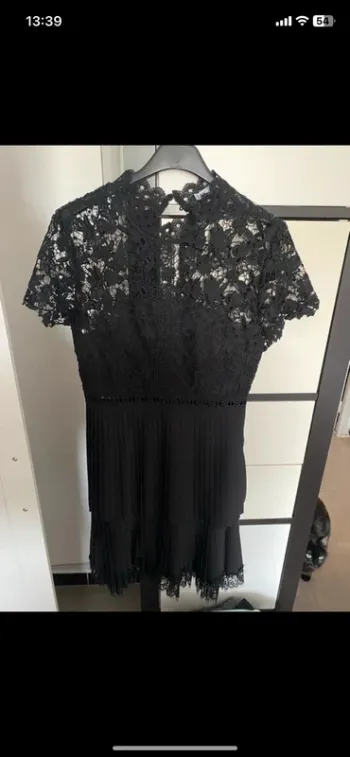 Robe noire Zara