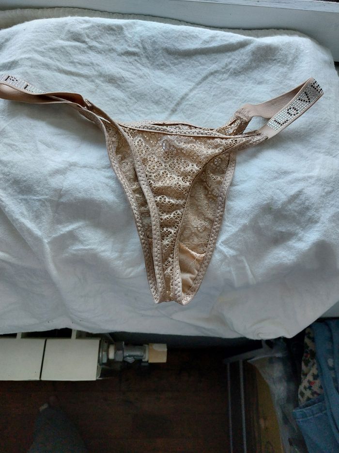 Vends string T38 - photo numéro 2