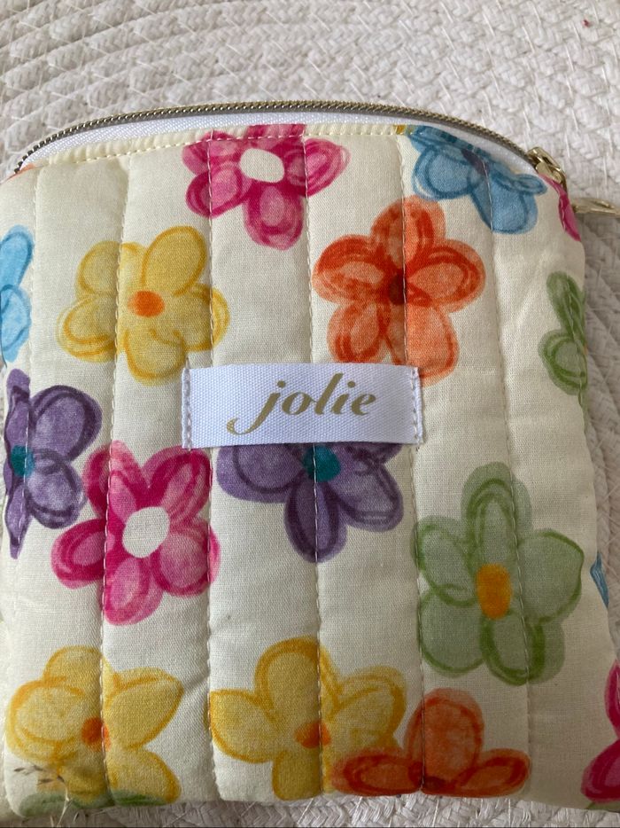Lot de 5 lingettes démaquillantes avec pochette. - photo numéro 4