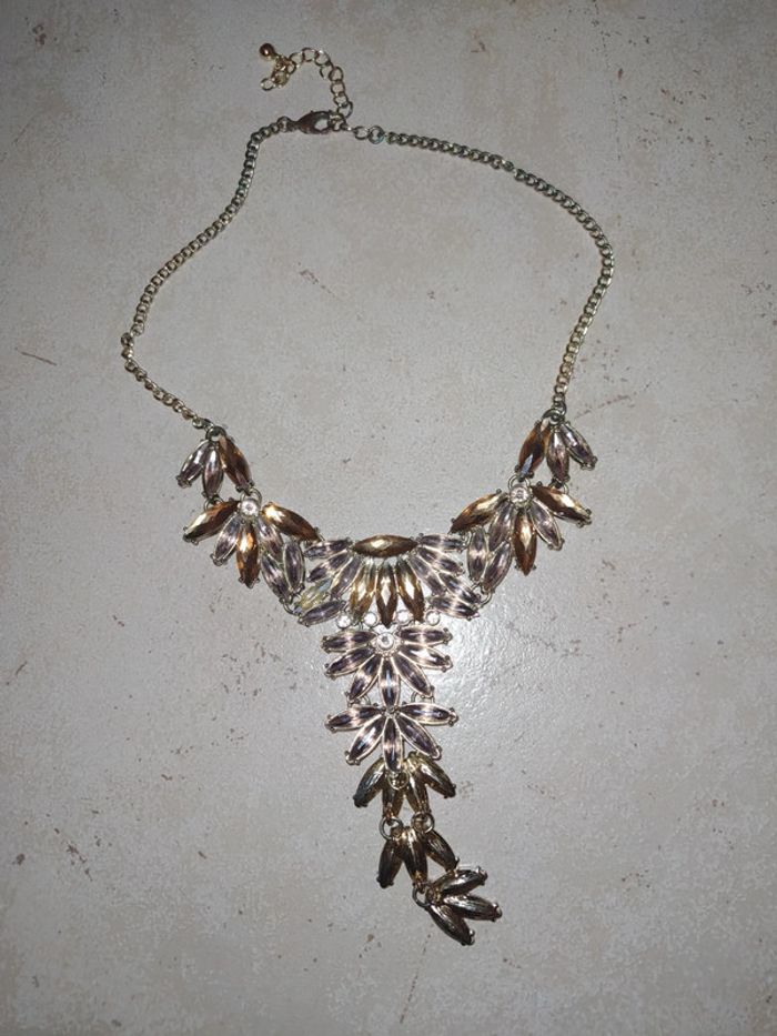 Magnifique collier Mango