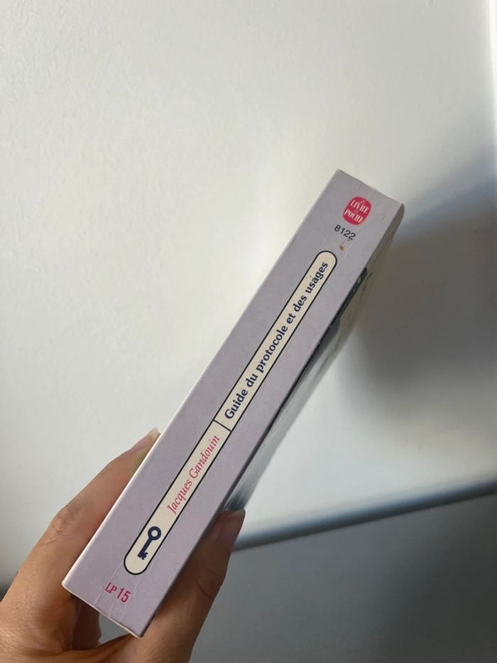 Livre Guide du protocole et des usages - photo numéro 3