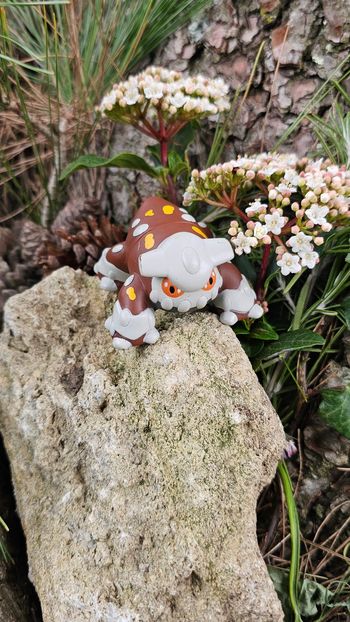 Super grande figurine Pokemon Nintendo heatran 