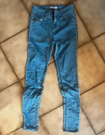Jean skinny taille 34 Kiabi