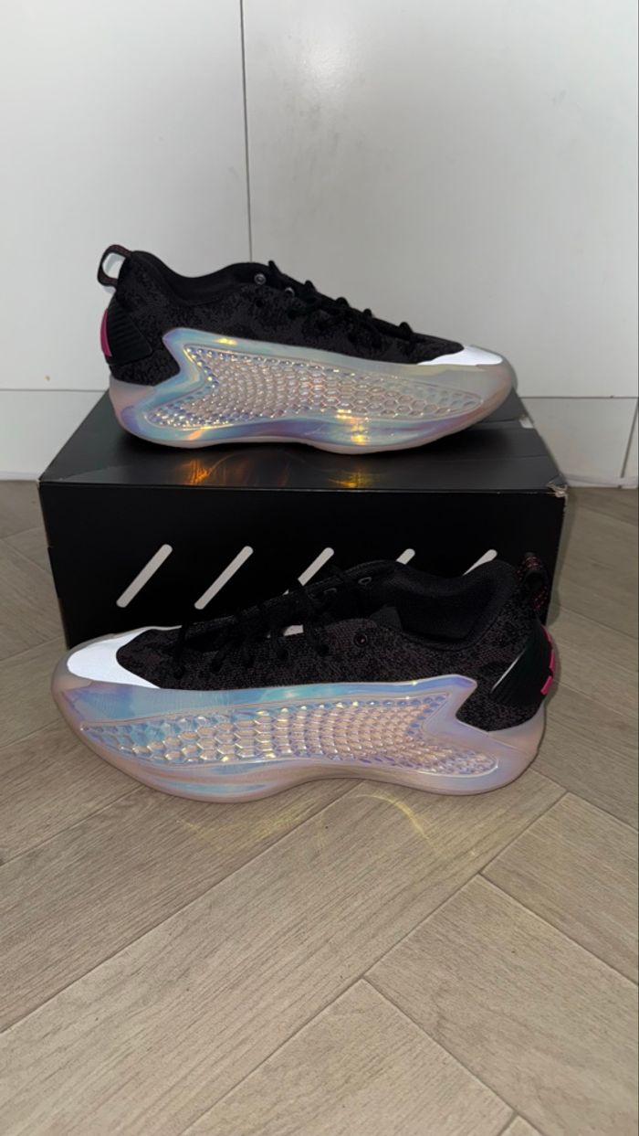 AE 1 - Year of the snake - photo numéro 2