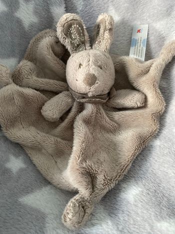 Doudou lapin plat Kiabi