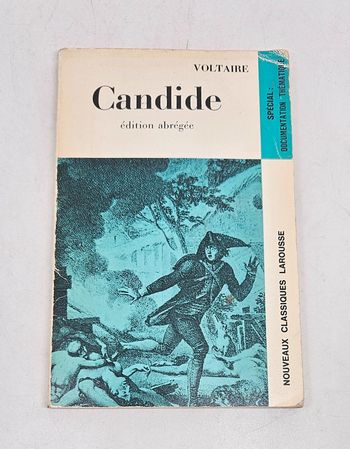 "Candide", de Voltaire.
162 pages.
ISBN : 2.03.034966.6.