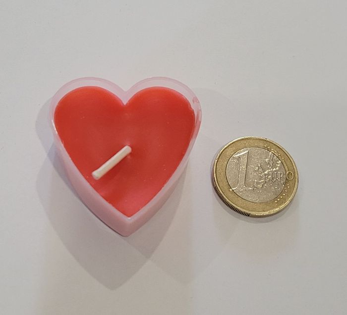 LOT DE 9 BOUGIES FORME COEUR ROUGE ! NEUF ! SAINT VALENTIN ! - photo numéro 3