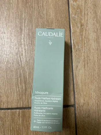 Fluide matifiant hydratant Caudalie