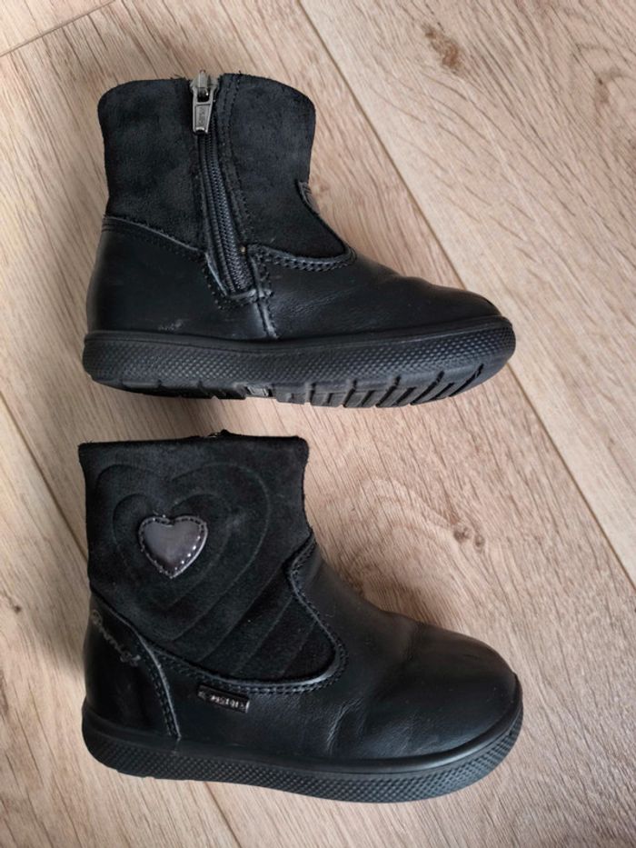 Bottines fille chaudes Primigi noires Taille 22 - photo numéro 3