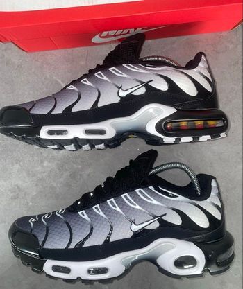 TN NOIR GRIS BLANC 40