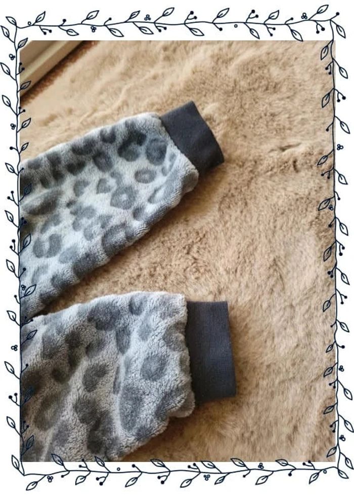 Bas de pyjama fourré motif léopard - photo numéro 3